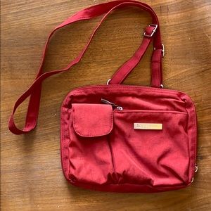 Baggallini travel crossbody